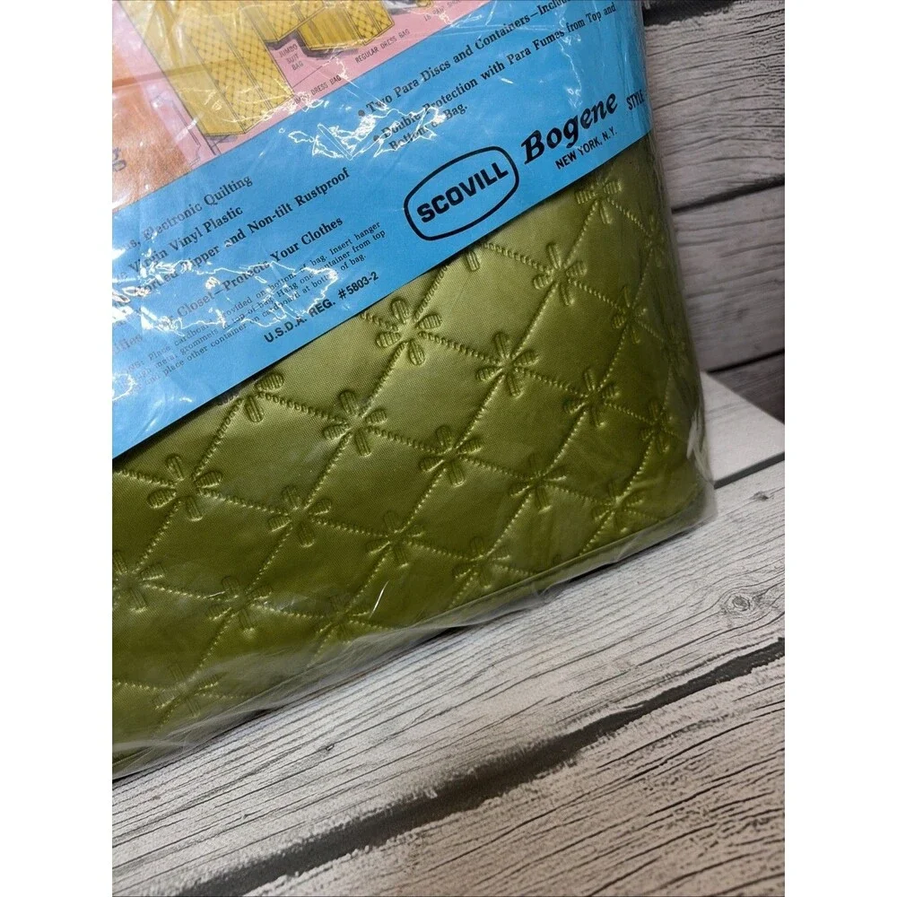 Vtg 1970s NIP Jumbo Dress Quilted Hanging Garment Bag Green Moth Protector